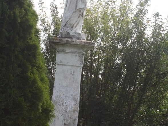 Ratujmy Rzeźbę Matki Bożej Królowej Pokoju w Przemęczanach