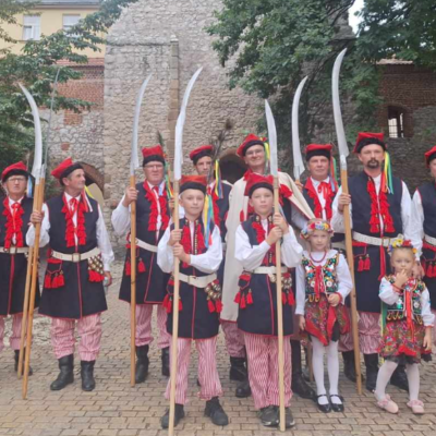 Łyszkowice. Posadzenie Dębu Tadeusza Kościuszki