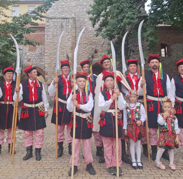 Łyszkowice. Posadzenie Dębu Tadeusza Kościuszki
